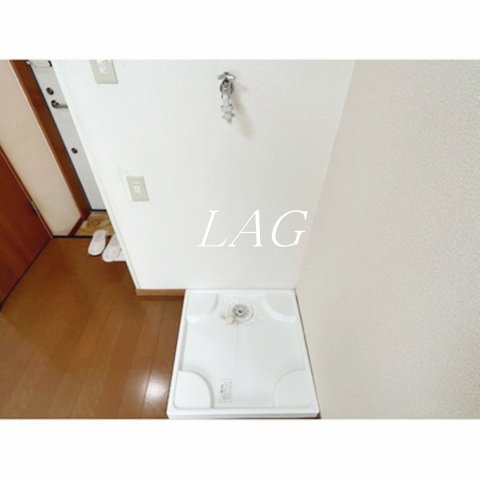 その他設備　室内洗濯機置場です。