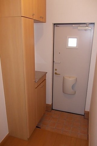 玄関　落ち着いた玄関です