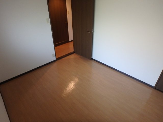 その他部屋・スペース　使い勝手のいい寝室です