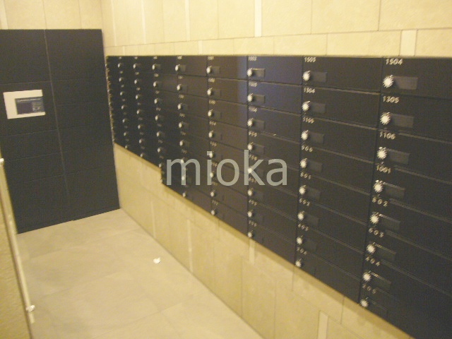 その他共有部分　メールBOX・宅配BOX付き
