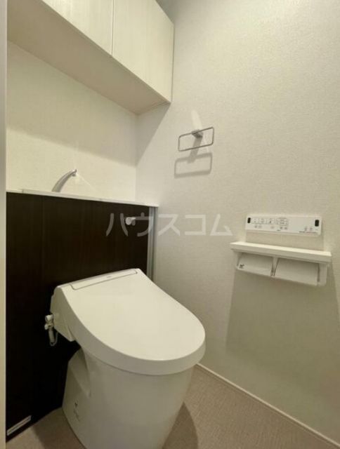 Log登戸Station sideのトイレ写真