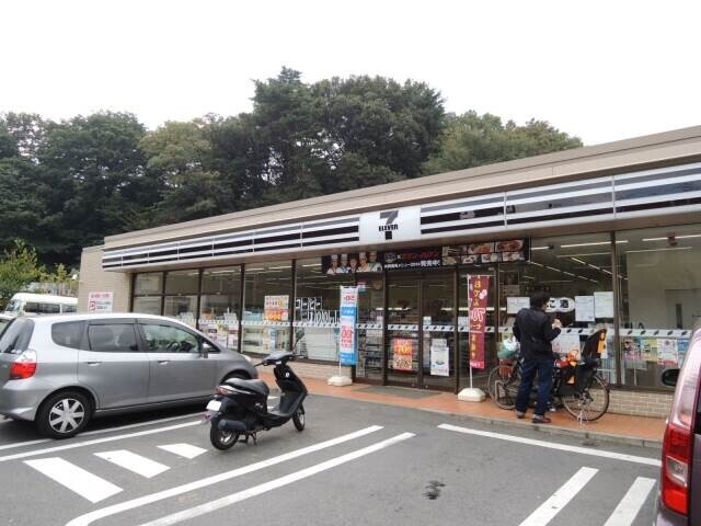 コンビニ　セブンイレブン板橋赤塚５丁目店（コンビニ）まで218m