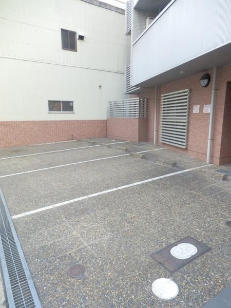 駐車場　★駐車場あります★