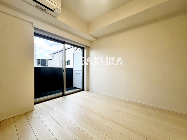 居室・リビング　開放感のあるゆったりとしたお部屋です♪