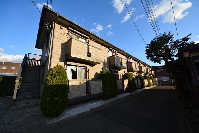 建物外観　★太陽がまぶしい★