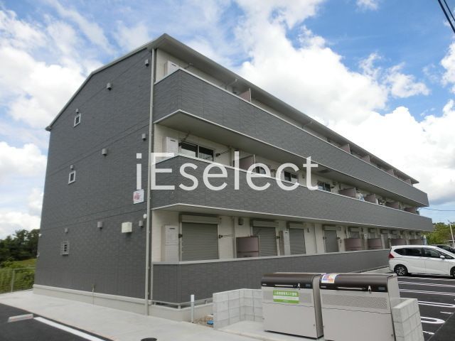 建物外観　2018年6月竣工です