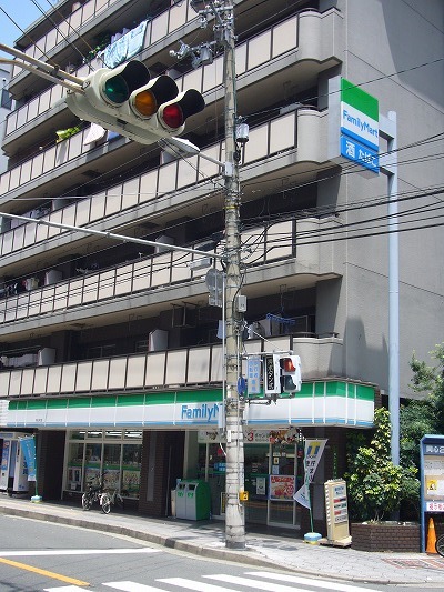 コンビニ　ファミリーマート同心町店（コンビニ）まで124m