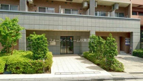 エントランス　★《見学予約受付中》当店では契約金がクレジット決済可能です★