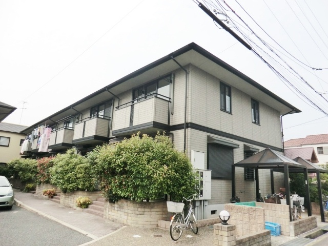 建物外観　敷地内に駐輪場があります！