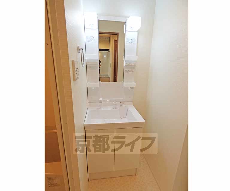洗面設備　洗面所です。