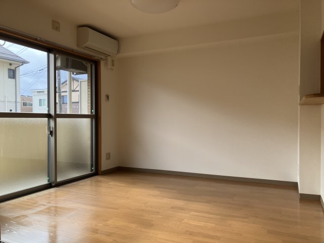 その他　別部屋画像、左右反転