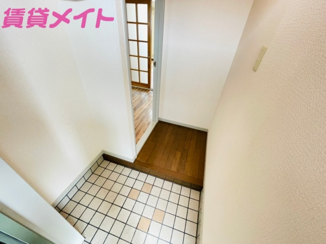 玄関　同型参考写真