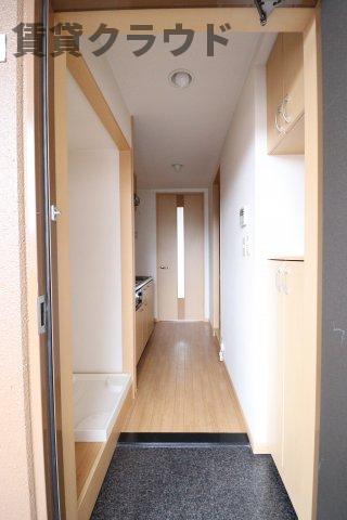 玄関　落ち着いた玄関です