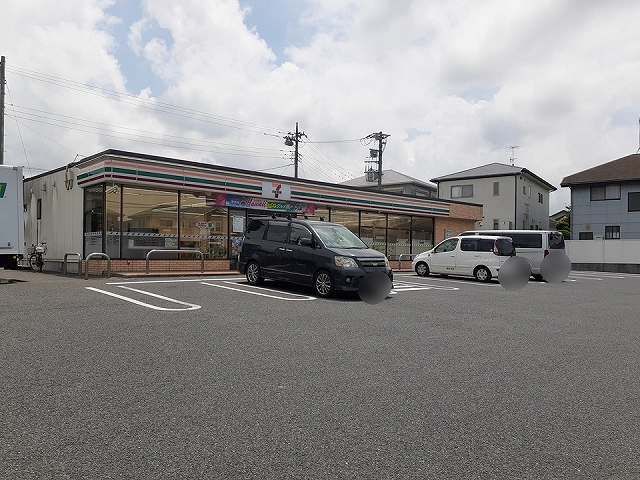 コンビニ　セブンイレブン木更津清見台東３（コンビニ）まで140m