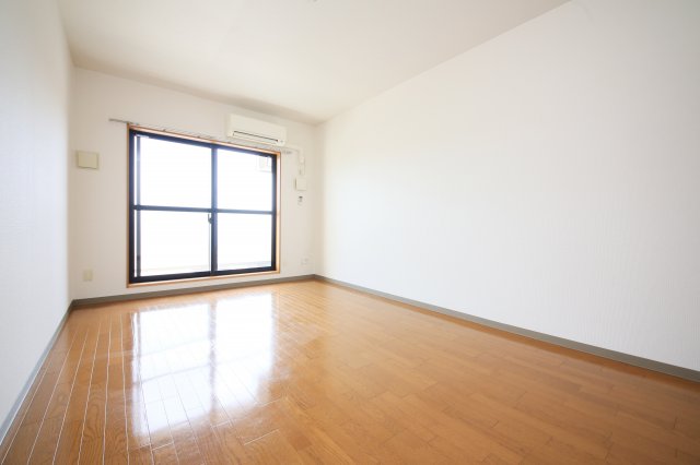 その他　別部屋同間取りの写真になります。