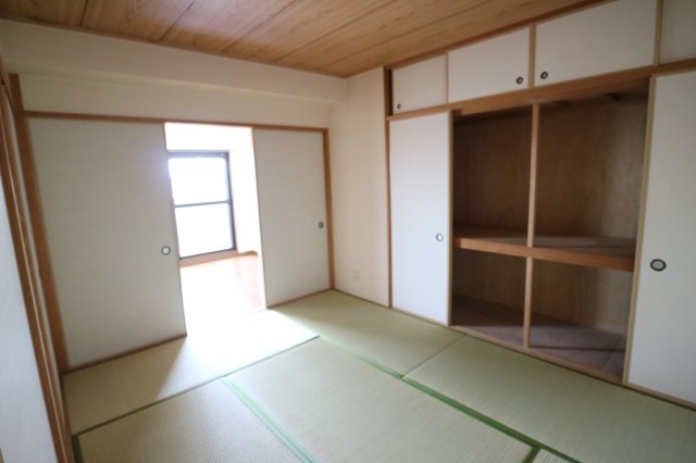 収納　同一タイプです。