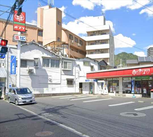 コンビニ　ポプラ（コンビニ）まで85m