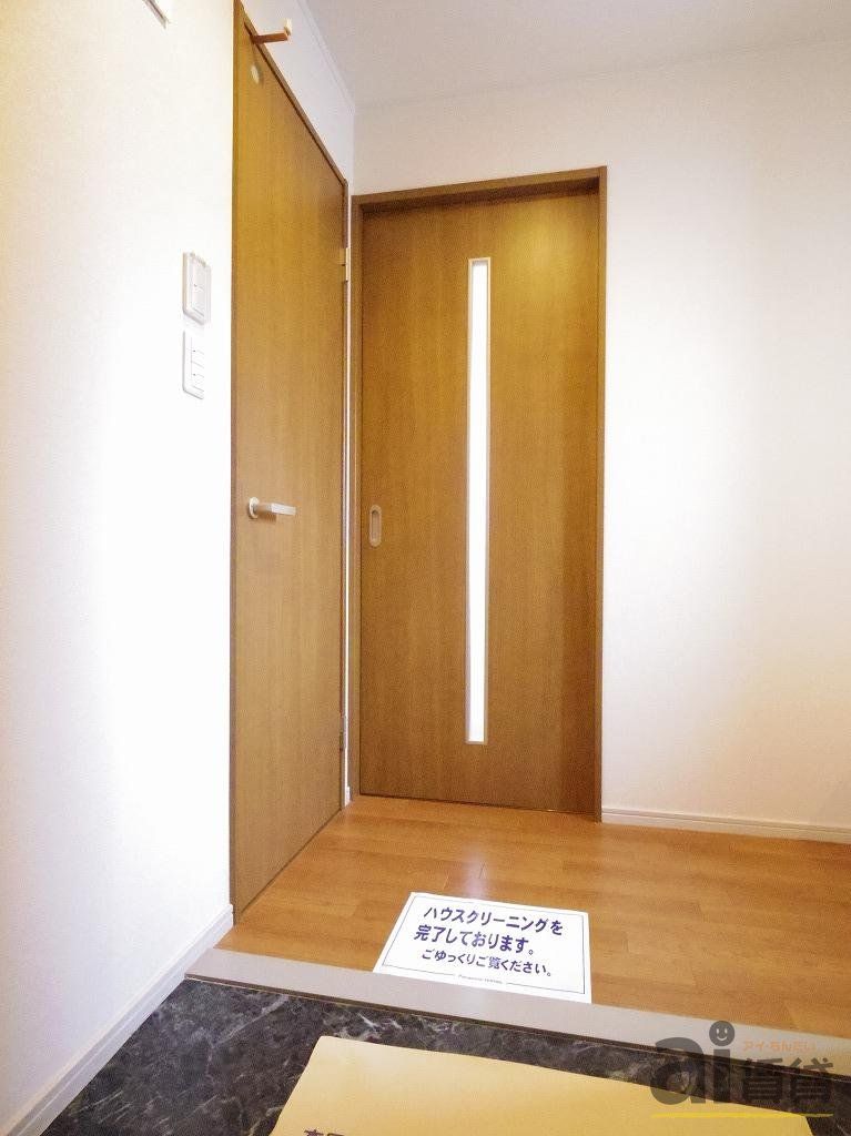 玄関　※同仕様写真