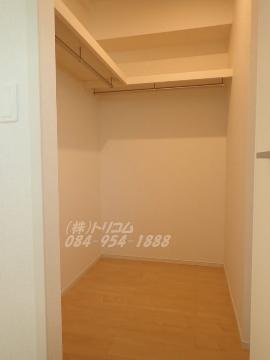 収納　ウォークインクローゼット