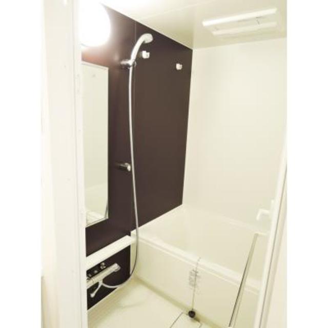 バス・シャワールーム　※写真は同タイプ住戸です。