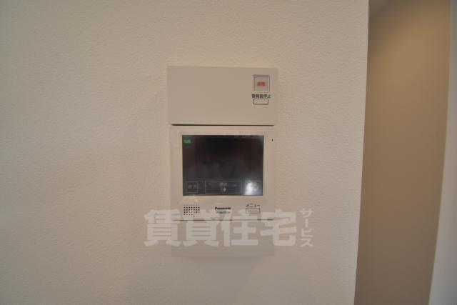 セキュリティ　モニター付きインターホン