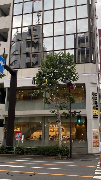 飲食店　ドトール（飲食店）まで150m