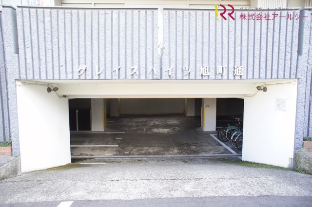 駐車場　駐車場、駐輪場