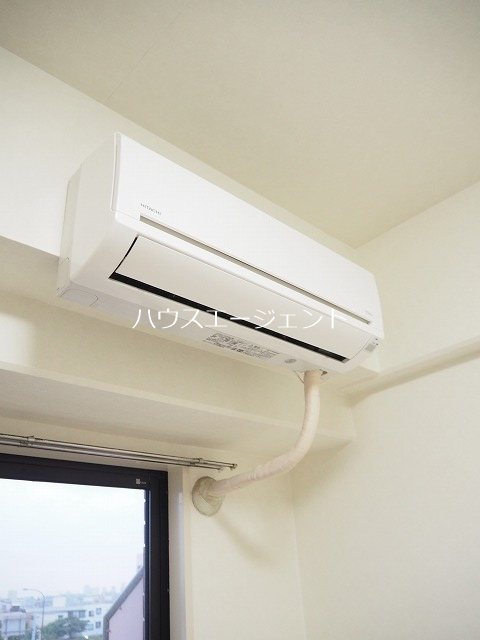 その他設備　エアコン１基設備でついています。※参考画像