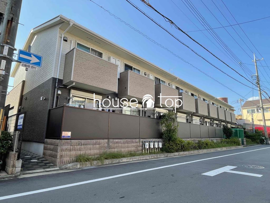 建物外観　大手ハウスメーカー施工！日当たり・通風良好です