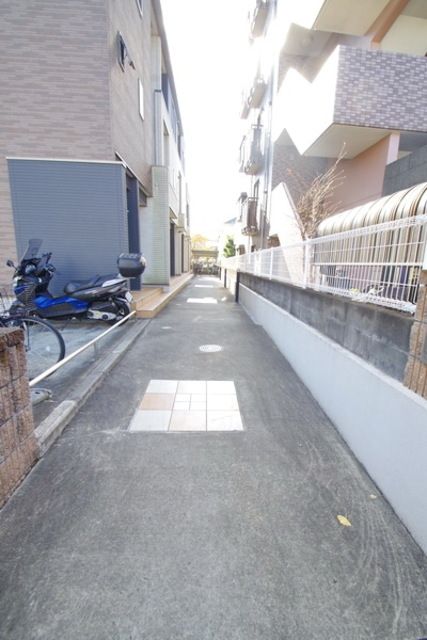 エントランス　★お問い合わせはタウンハウジングまで★