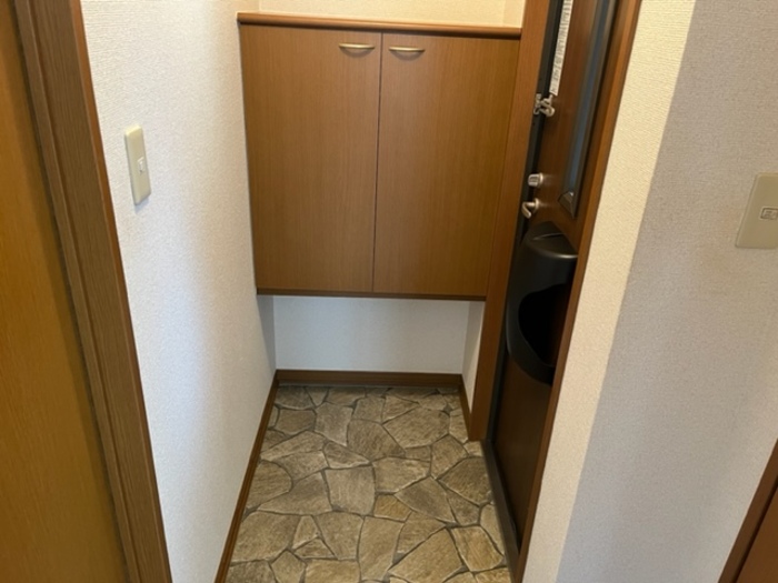 玄関　シューズボックス