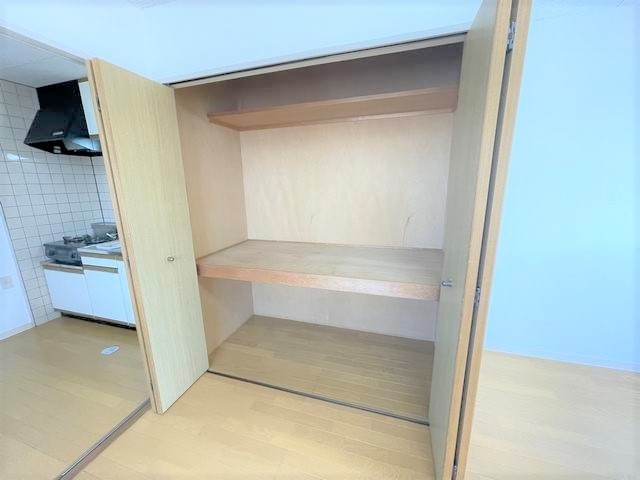 収納