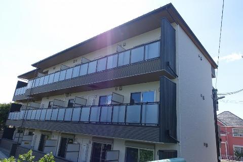 玄関　建築中