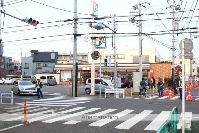 コンビニ　セブンイレブン（コンビニ）まで95m