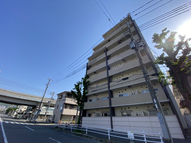 建物外観　パルテール灘