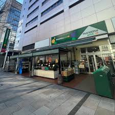 スーパー　マルエツプチ八丁堀四丁目店（スーパー）まで385m