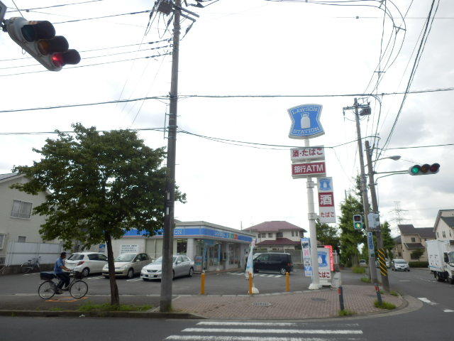 コンビニ　ローソン横浜美しが丘四丁目店（コンビニ）まで583m
