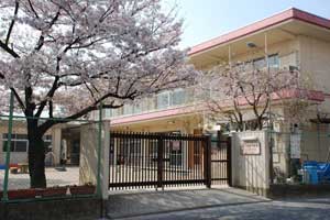 幼稚園・保育園　山階保育園（幼稚園・保育園）まで600m