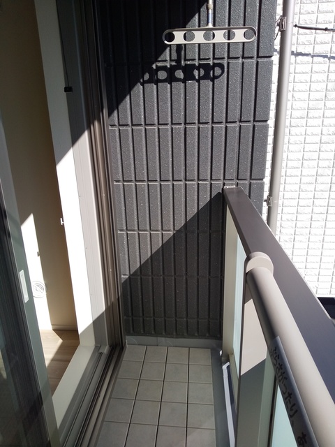 バルコニー　南向きのバルコニー