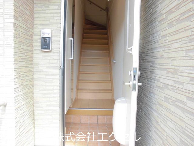 玄関　シューズボックス完備です。