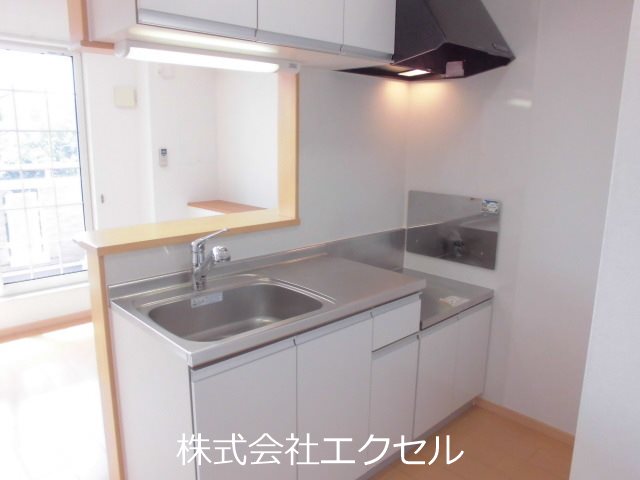 キッチン　人気のカウンターキッチンです。