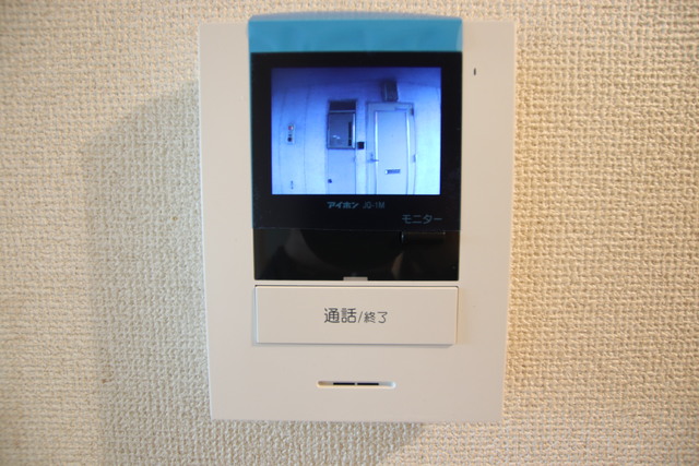 セキュリティ　来訪者が確認できるＴＶモニタ付ドアホン！