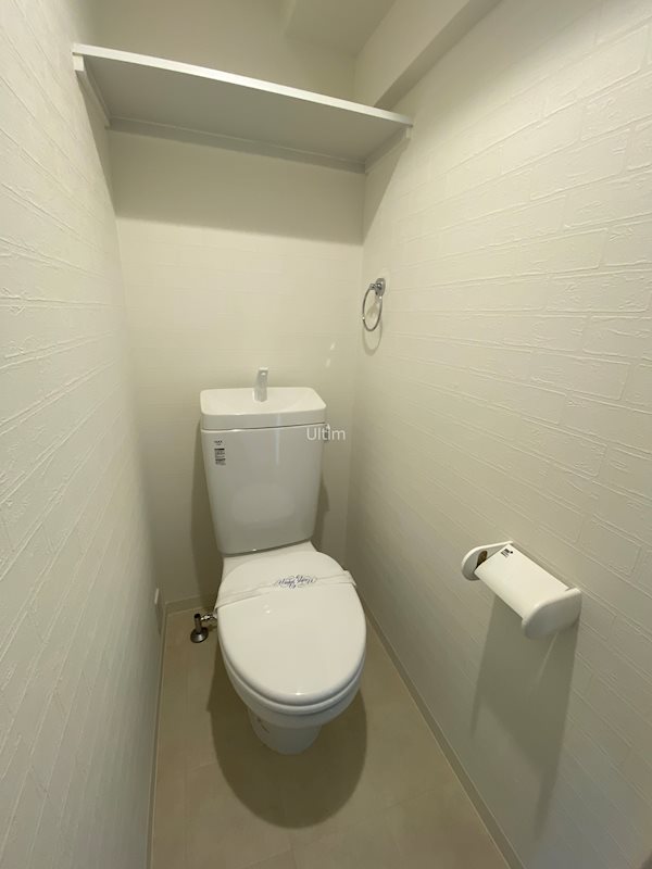 トイレ　別部屋のお写真です。ご参考までに！
