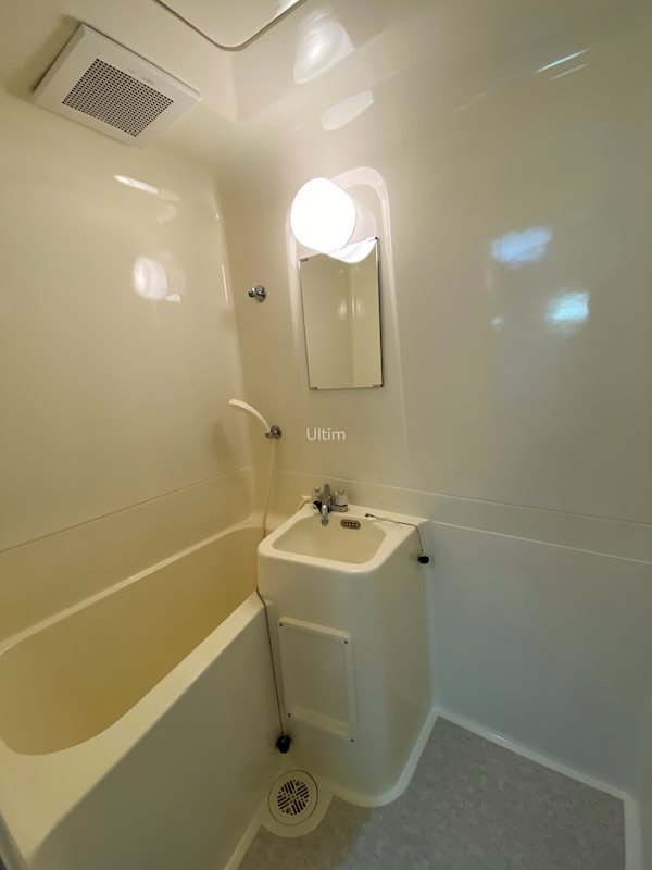 バス・シャワールーム　別部屋のお写真です。ご参考までに！