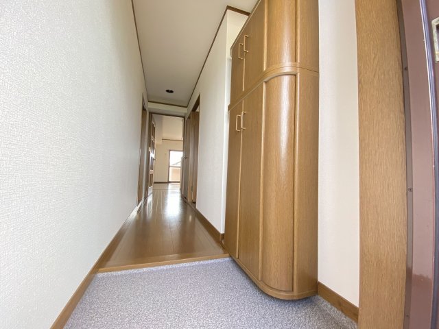 玄関　同仕様サンプル写真