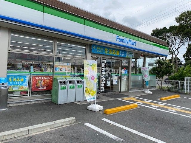 コンビニ　ファミリーマート 郡山池之内店（コンビニ）まで379m