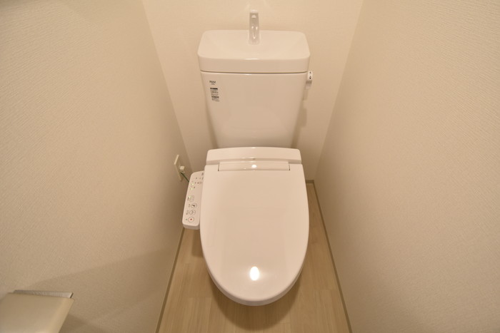 トイレ　建築中の為他の物件の写真でイメージです。