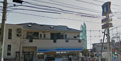 コンビニ　ローソン 草加谷塚町（コンビニ）まで637m