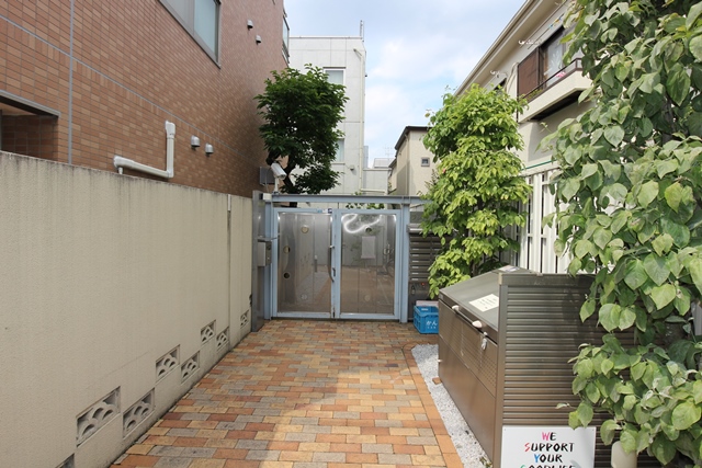 エントランス