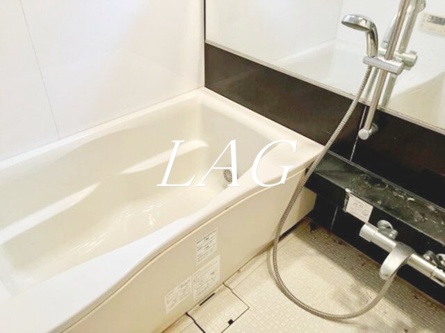 バス・シャワールーム　お風呂です。